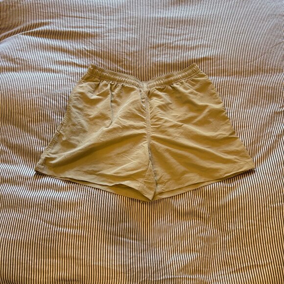 Aritzia nylon shorts - Picture 1 of 6